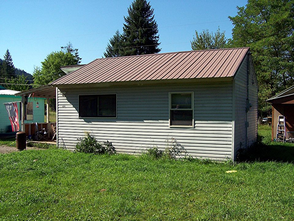 1st image of 131 Village St