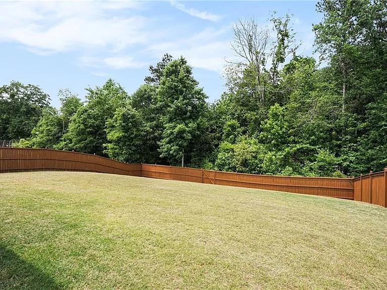 639 Blue Juniper Cir — Photo 19