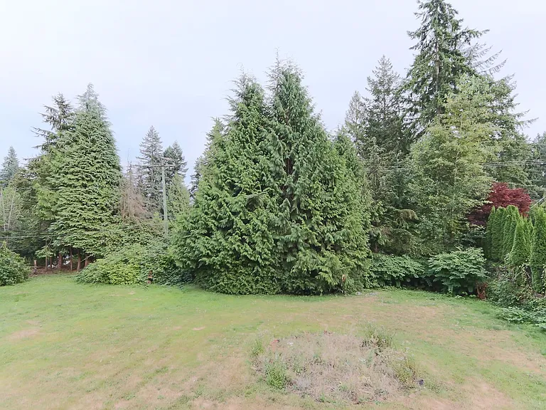 660 Kenwood Rd — Photo 26