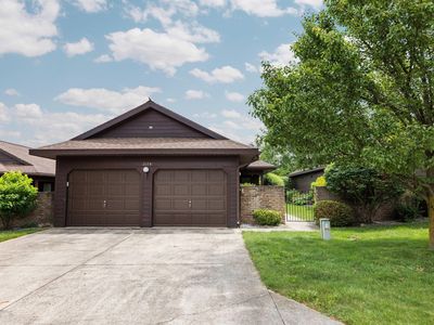 2174 Hammond Pl E, Traverse City, MI, 49686