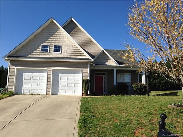 1st image of 200 Tarrington Dr