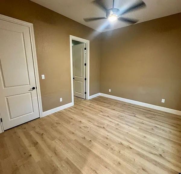 526 Cheyenne Trl — Photo 4