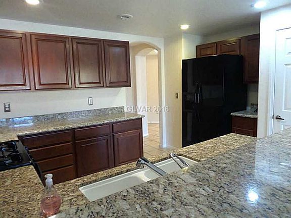 5th image of 10809 Garden Mist Dr APT 2040