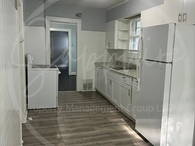 5344 Brooklyn Ave — Photo 6
