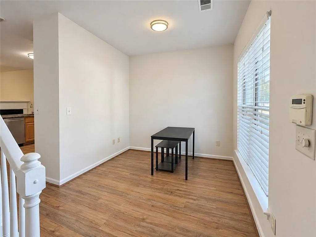 2 bed, 2.5 bath, $1,800 — Photo 3