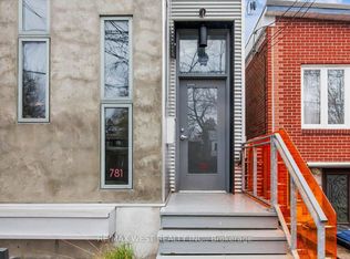 781 Craven Rd, Toronto, ON M4L2Z7
