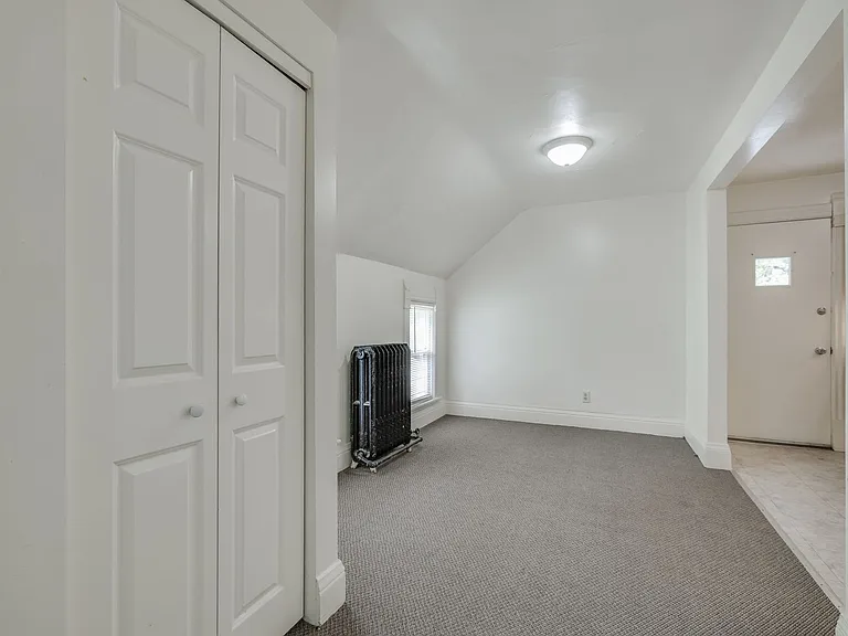 30 Olcott St — Photo 11