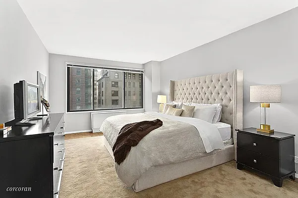 Sold by Corcoran | media 16