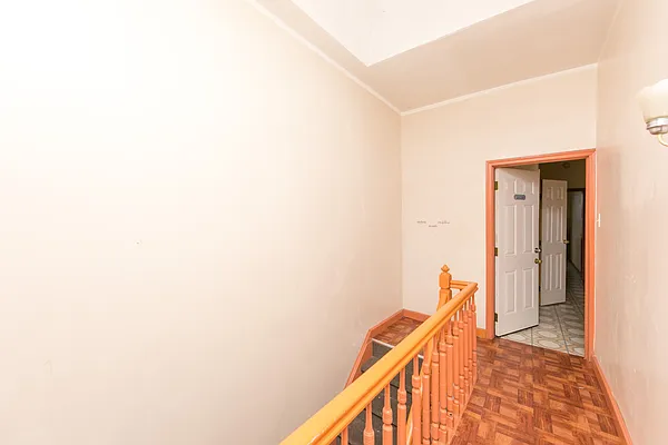 Sold by Keystone Realty USA Corp | media 33