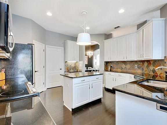 4th image of 10115 Cove Lake Dr