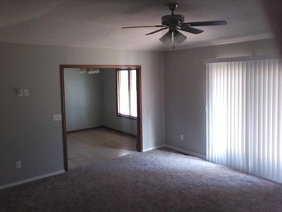 Living & Dinning Area