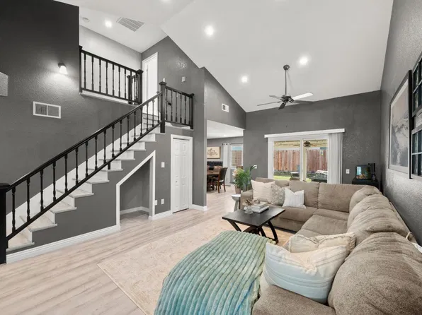4124 Pebble Oaks Ct, Antelope, CA 95843