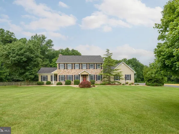 79 Fairview Rd, Elkton, MD 21921