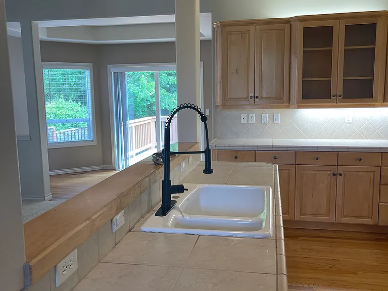 13432 NW Hartford St — Photo 4