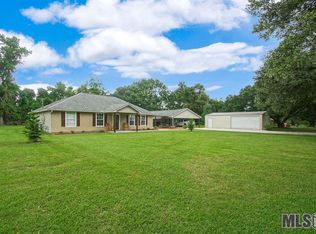13109 Templet Rd, Saint Amant, LA 70774