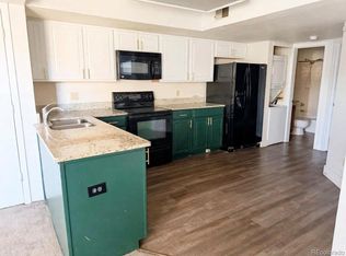 992 S Dearborn Way APT 12, Aurora, CO 80012