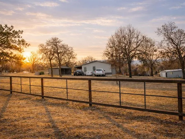 13624 Doe Rd, Moore, OK 73165
