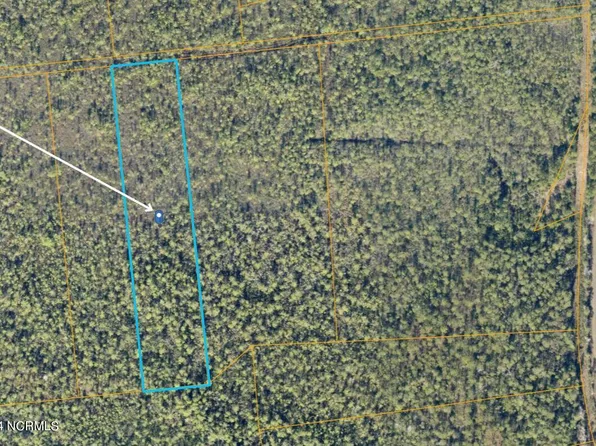 24 George Ii Highway SE, Boiling Spring Lakes, NC 28461