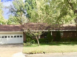 405 Harve St, Springdale, AR 72762