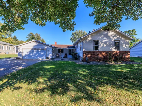 232 Barker St, Wellington, OH 44090