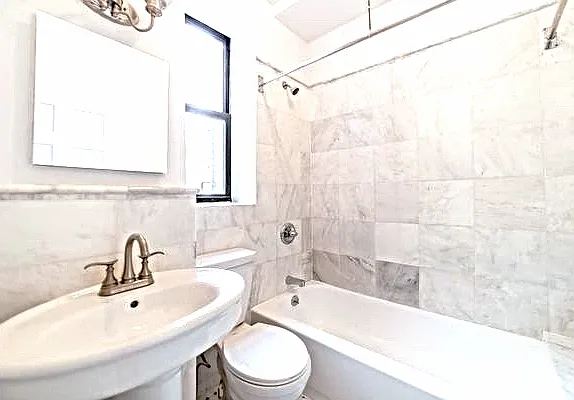 Rented by Traci Kuther, LREB | media 21