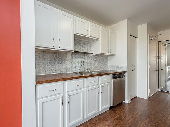 5th image of 2140 Pauline Blvd #308