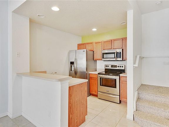 4th image of 2620 Lodi Cir APT 106