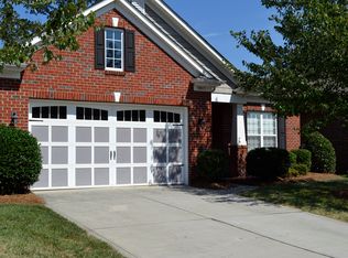 10813 Round Rock Rd, Charlotte, NC 28277