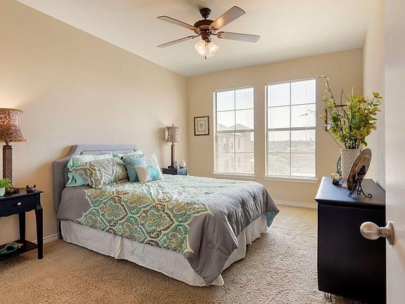 4th image of 2105 N Josey Ln #W7amyb3cv