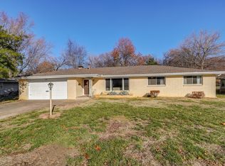 643 W Lasalle St, Springfield, MO 65807