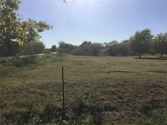 4th image of 2521 County Road 141