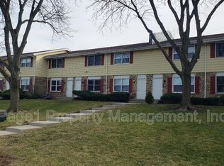 2918 Grinnell Dr UNIT 8, Rockford, IL 61109