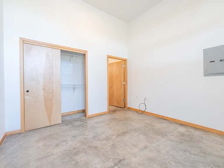 9320 SE Woodstock Blvd #101 — Photo 11