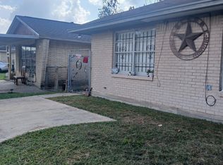 10453 Wolbrook St, Houston, TX 77016