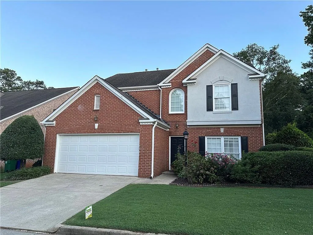 3 bed, 2.5 bath, 2136 sqft, $2,900 — Photo 2