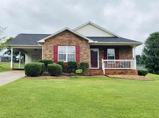 423 Mount Hood Dr, Inman, SC 29349