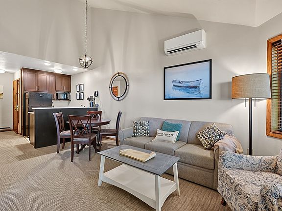 3rd image of 4920 N Landmark Cir #2325
