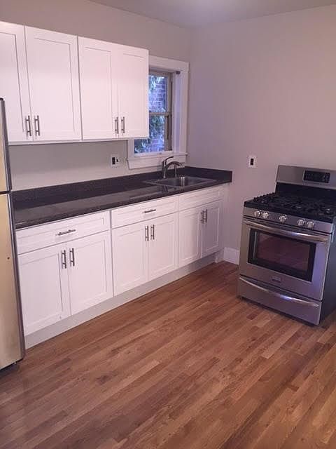 1st image of 16 Woodward St #1