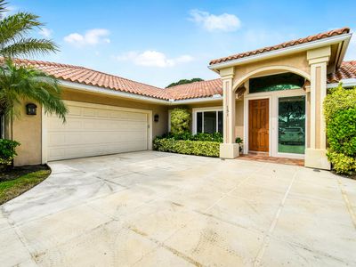 151 Country Club Drive, Tequesta, FL, 33469