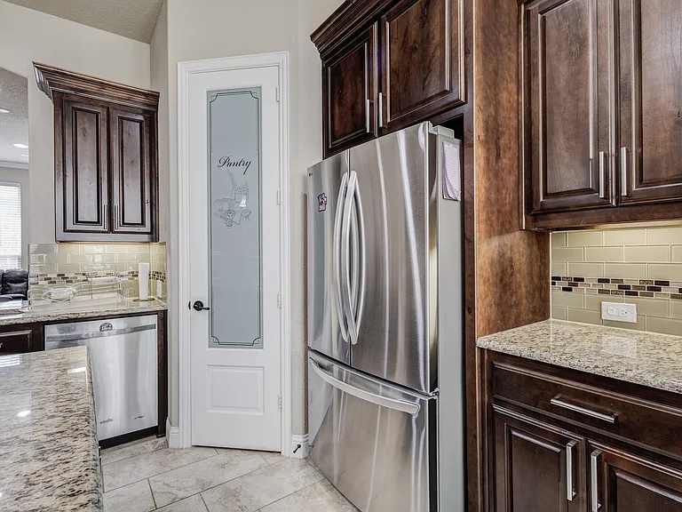 6441 Teabridge Dr — Photo 15