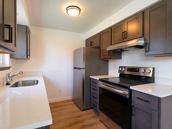 4th image of 512 E Longfellow Ave #512