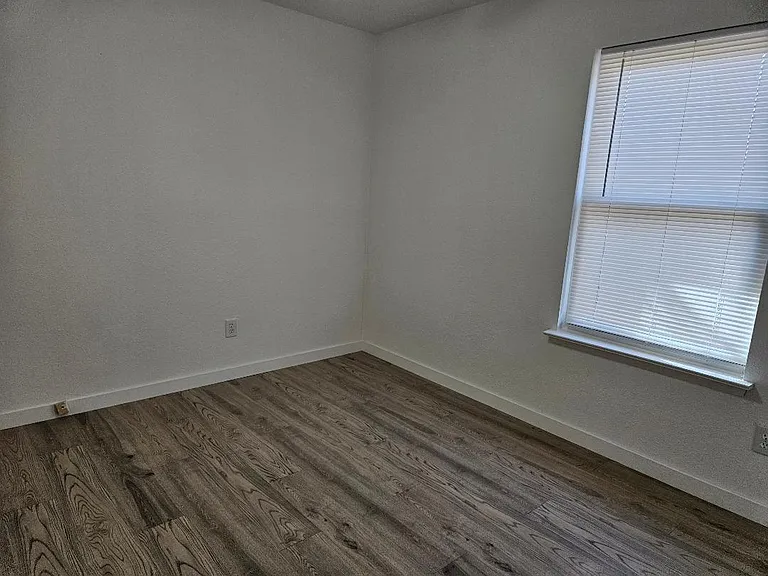 1511 W Mesa Park Dr — Photo 13