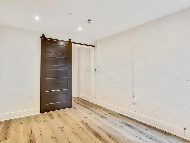 1855 Mintwood Pl NW #3 — Photo 7