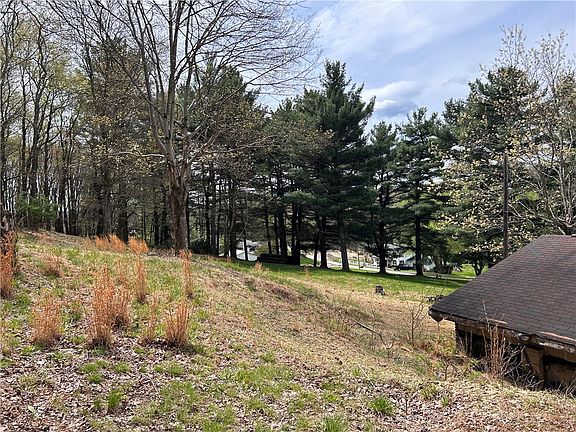 5th image of 3940 & 3953 Groft Rd