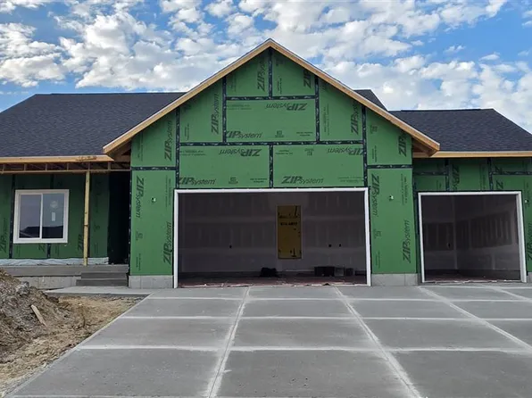 114 Cherry Ln, Riverside, IA 52327