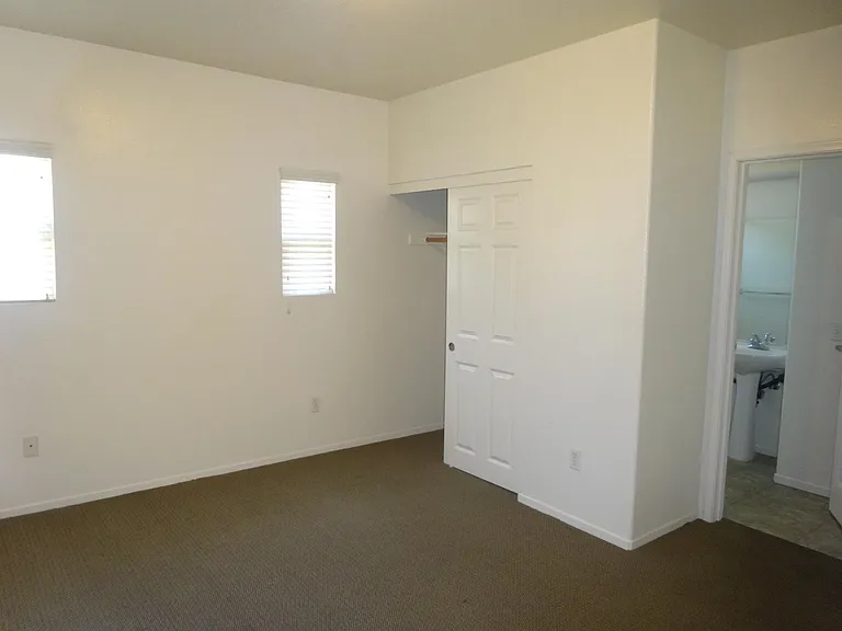 3787 Telegraph Rd — Photo 15