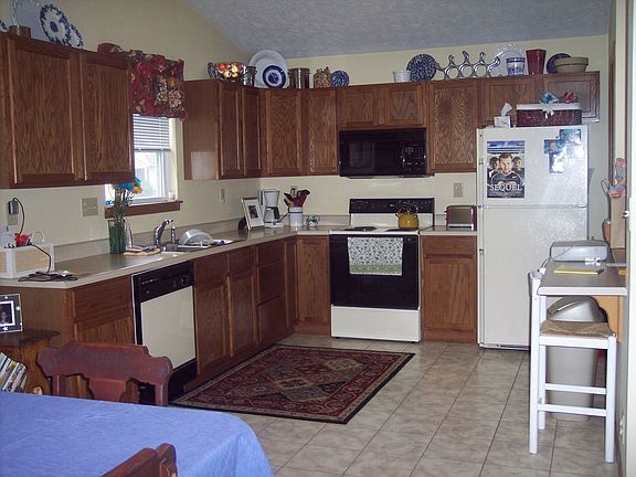 spacious kitchen