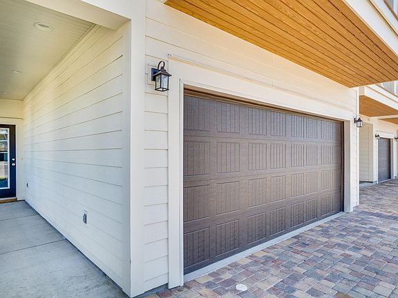 4th image of 125 Crystal Beach Drive #111
