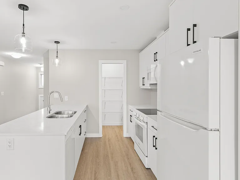 40 Ken Oblik Dr — Photo 42
