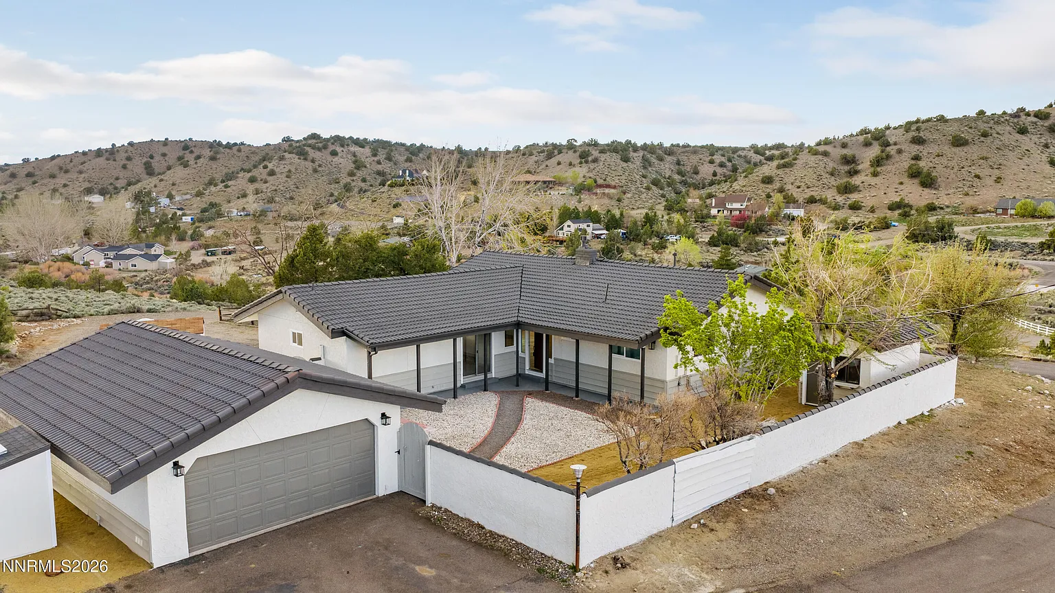 2181 Mel Dr photo 1